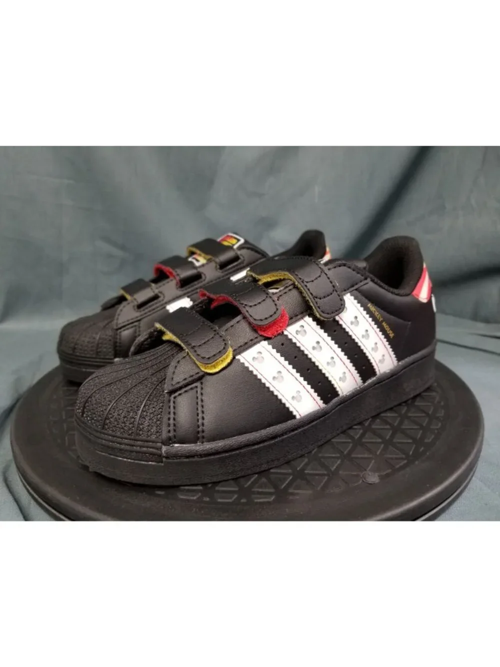 Adidas Superstar (PS) LED Lights Disney Mickey Mouse Kids Size 2.5 NEW NO BOX!